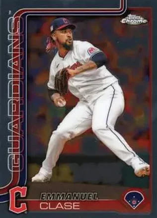 2025 Topps Chrome #135 Emmanuel Clase