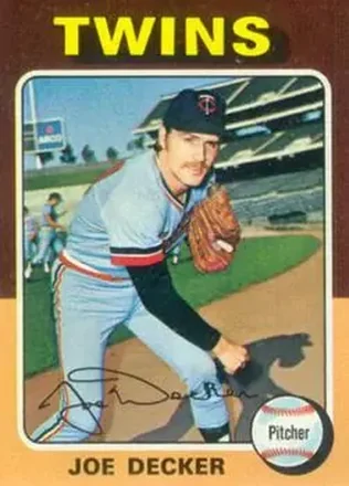 1975 Topps #102 Joe Decker