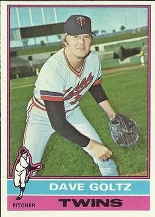 1976 Topps #136 Dave Goltz