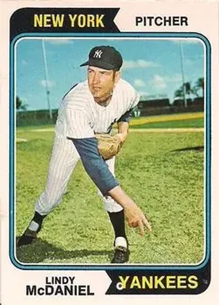 1974 O-Pee-Chee #182 Lindy McDaniel