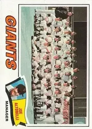 1977 Topps #211 Card #211