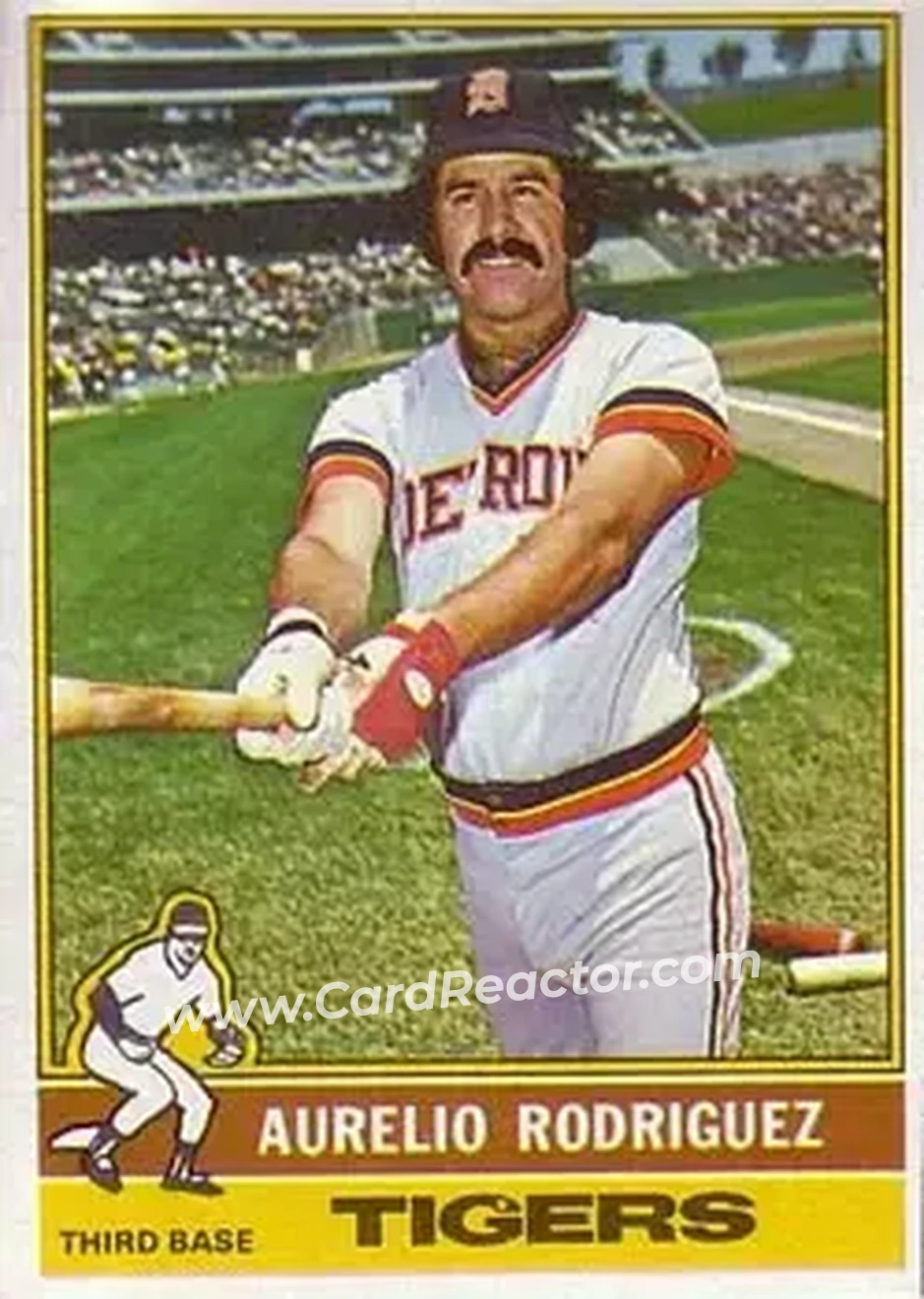 Front of Aurelio Rodriguez