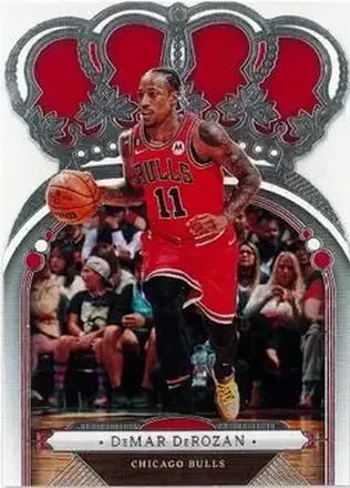 2022-23 Panini Crown Royale #10 DeMar DeRozan
