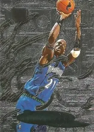 1996-97 Metal #224 Precious Metal Kevin Garnett