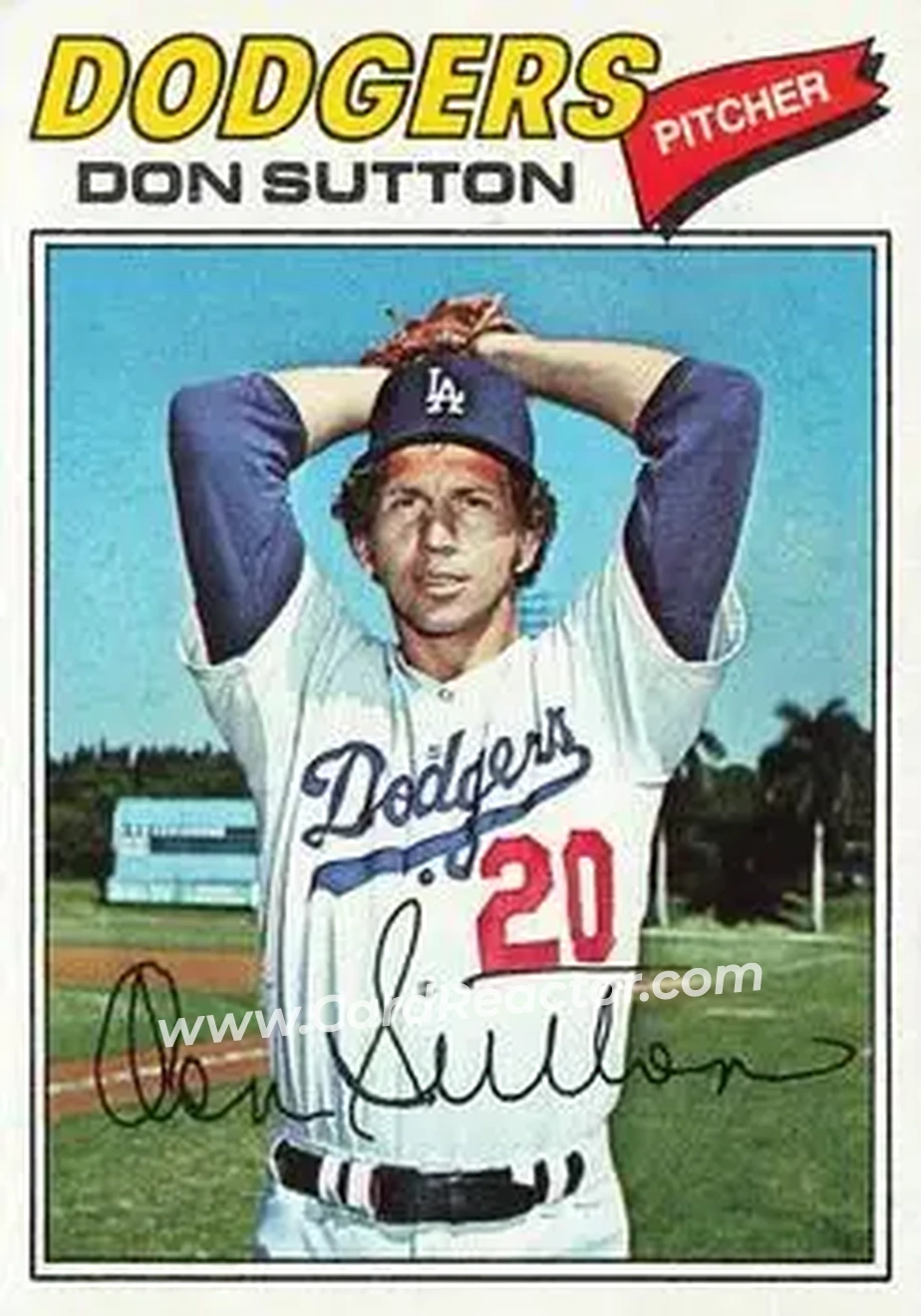1977 Topps #620 - Don Sutton - Los Angeles Dodgers