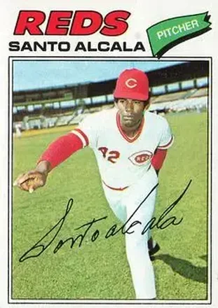 1977 Topps #636 Santo Alcala