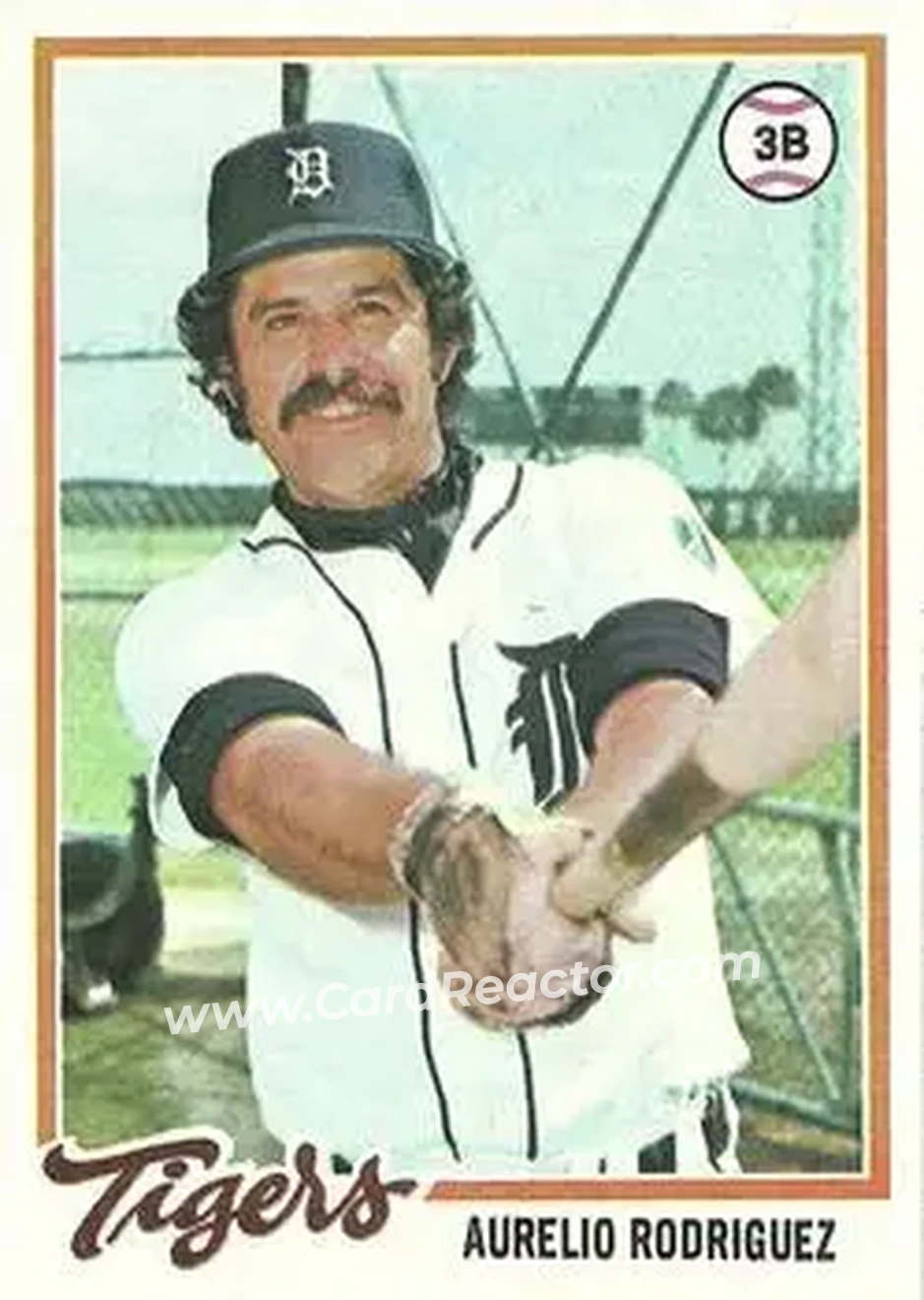 Front of Aurelio Rodriguez