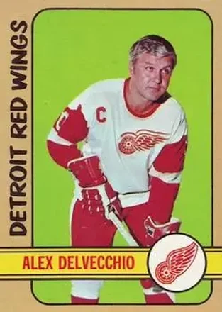 1972-73 Topps #141 - Alex Delvecchio - Detroit Red Wings