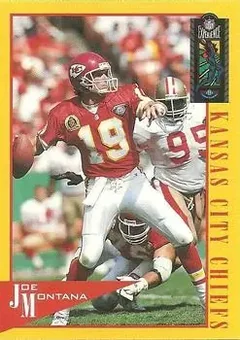 1995 Classic NFL Experience #43 - Joe Montana - Kansas City Chiefs