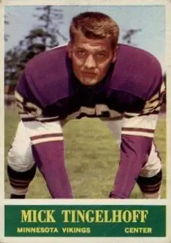 1964 Philadelphia #110 - Mick Tingelhoff - Minnesota Vikings