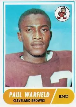 1968 Topps #49 - Paul Warfield - Cleveland Browns