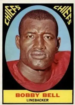 1967 Topps #69 - Bobby Bell - Kansas City Chiefs