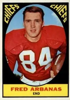 1967 Topps #70 - Fred Arbanas - Kansas City Chiefs