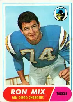 1968 Topps #89 - Ron Mix - San Diego Chargers - Front