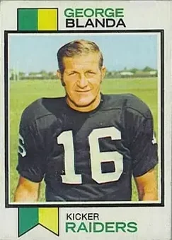 1973 Topps #25 - George Blanda - Oakland Raiders
