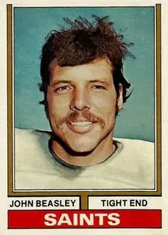 1974 Topps #16 - John Beasley - New Orleans Saints