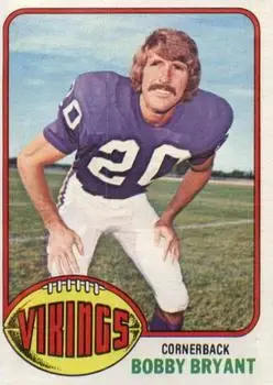 1976 Topps #11 - Bobby Bryant - Minnesota Vikings
