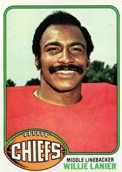 1976 Topps #24 - Willie Lanier - Kansas City Chiefs