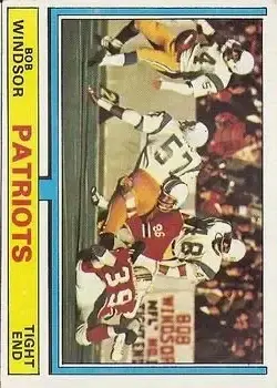 1974 Topps #49 - Bob Windsor - New England Patriots
