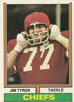 1974 Topps #85 - Jim Tyrer - Kansas City Chiefs