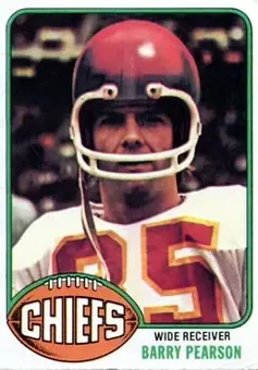 1976 Topps #114 - Barry Pearson - Kansas City Chiefs