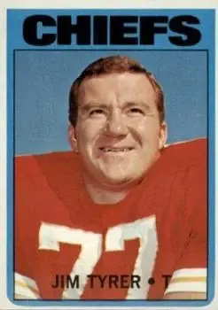 1972 Topps #111 - Jim Tyrer - Kansas City Chiefs