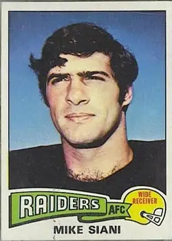 1975 Topps #151 - Mike Siani - Oakland Raiders - Front