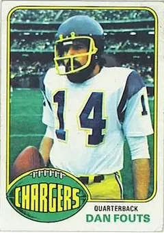 1976 Topps #128 - Dan Fouts - San Diego Chargers