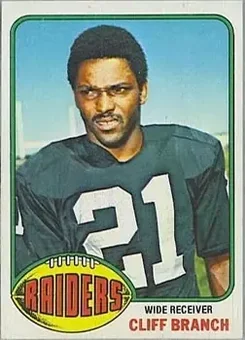 1976 Topps #173 - Cliff Branch - Oakland Raiders