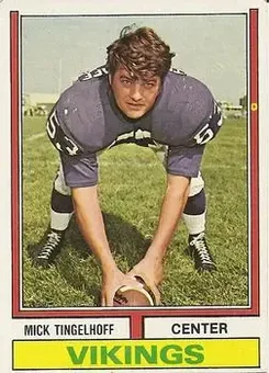 1974 Topps #214 - Mick Tingelhoff - Minnesota Vikings