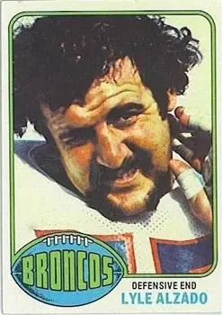 1976 Topps #217 - Lyle Alzado - Denver Broncos