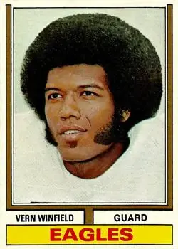 1974 Topps #242 - Vern Winfield - Philadelphia Eagles - Front