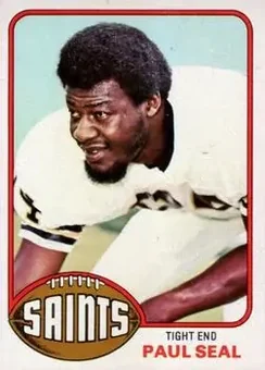 1976 Topps #228 - Paul Seal - New Orleans Saints
