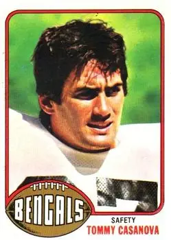 1976 Topps #235 - Tommy Casanova - Cincinnati Bengals