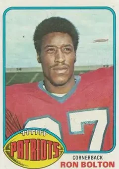 1976 Topps #284 - Ron Bolton - New England Patriots