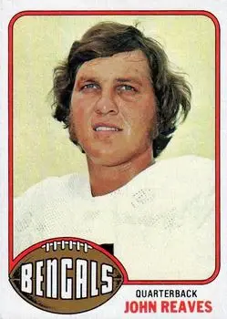 1976 Topps #329 - John Reaves - Cincinnati Bengals