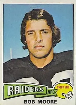 1975 Topps #349 - Bob Moore - Oakland Raiders