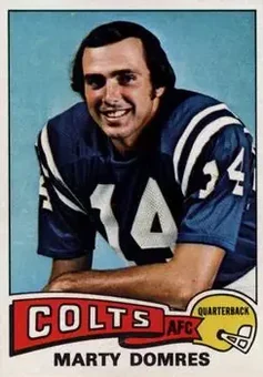 1975 Topps #388 - Marty Domres - Baltimore Colts