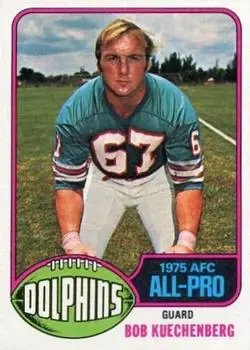 1976 Topps #390 - Bob Kuechenberg - Miami Dolphins