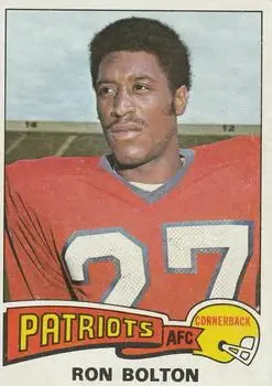 1975 Topps #467 - Ron Bolton - New England Patriots
