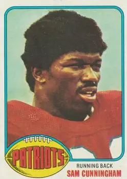 1976 Topps #434 - Sam Cunningham - New England Patriots