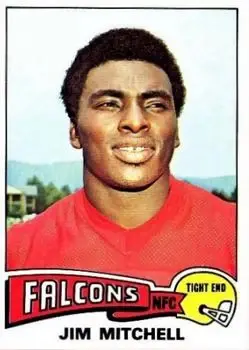 1975 Topps #495 - Jim Mitchell - Atlanta Falcons