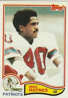 1982 Topps #153 - Mike Haynes - New England Patriots