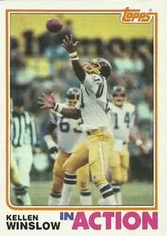 1982 Topps #242 - Kellen Winslow Sr. (b.1957 TE) - San Diego Chargers