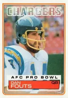 1983 Topps #374 - Dan Fouts - San Diego Chargers