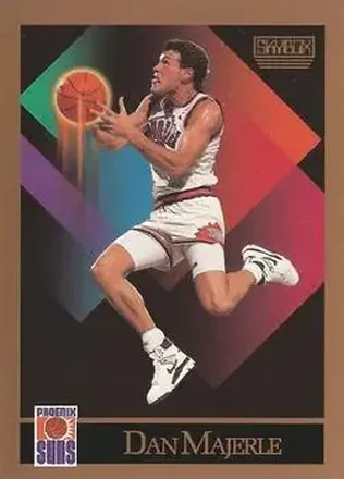 1990-91 SkyBox #226 - Dan Majerle - Phoenix Suns
