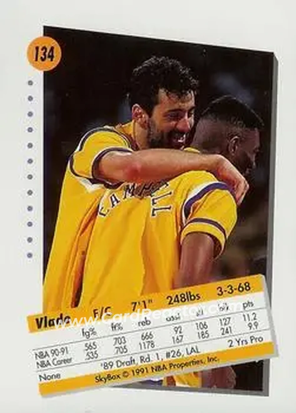 1991-92 SkyBox #134 - Vlade Divac - Los Angeles Lakers - Back
