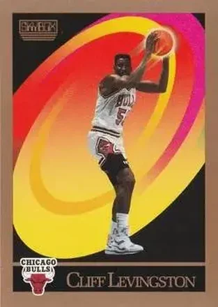 1990-91 SkyBox #372 - Cliff Levingston - Chicago Bulls