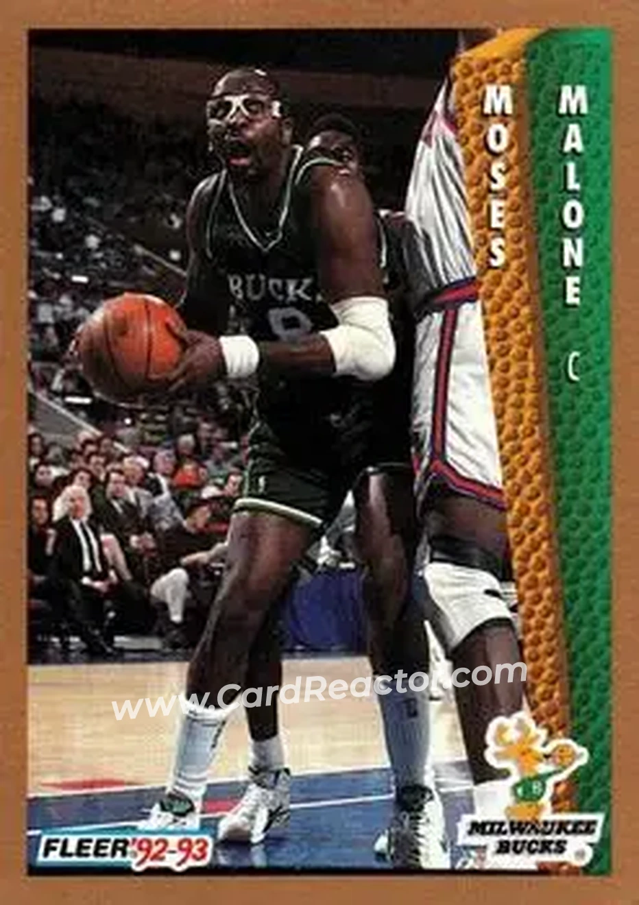 1992-93 Fleer #127 - Moses Malone - Milwaukee Bucks - Front