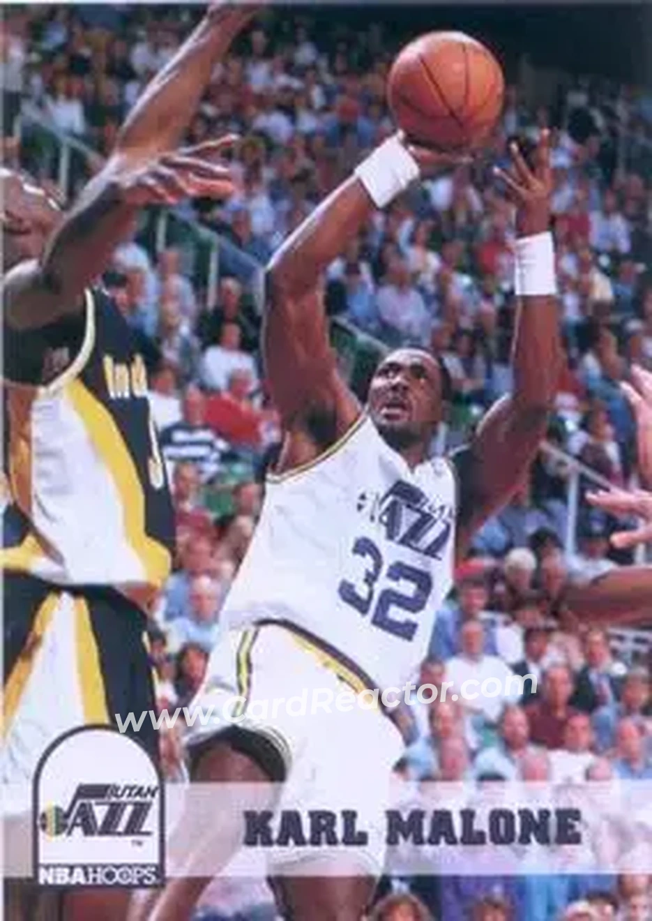 1993-94 Hoops #218 - Karl Malone - Utah Jazz - Front 1993-94 Hoops #218 - Karl Malone - Utah Jazz - Front